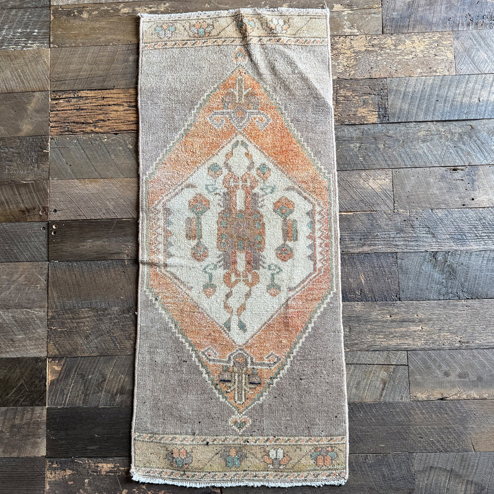Vintage Rug No. 142