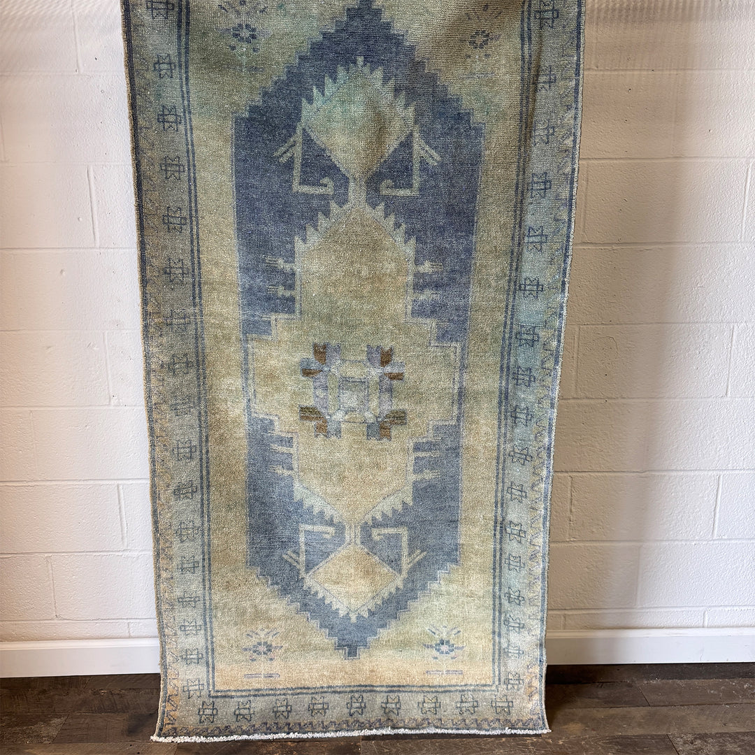 Vintage Rug No. 171