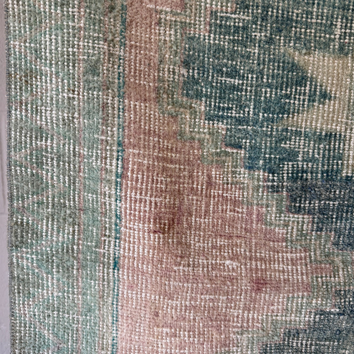 Vintage Rug No. 180