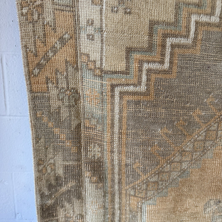 Vintage Rug No. 182