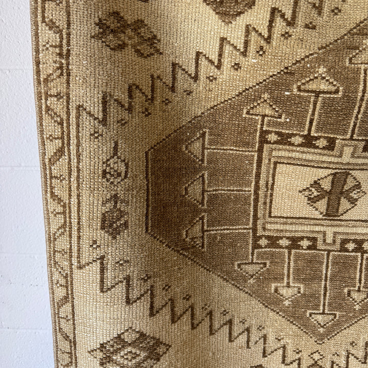 Vintage Rug No. 162
