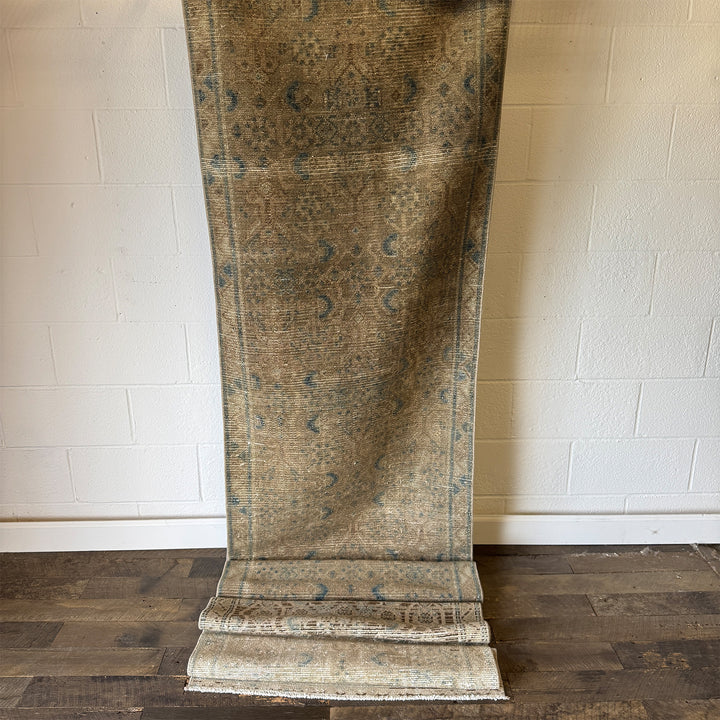 Vintage Rug No. 168