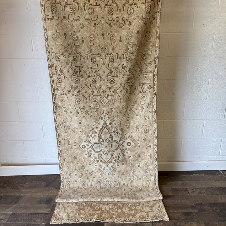 Vintage Rug No. 184