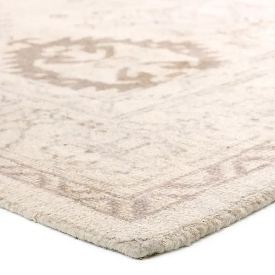 Cassien Rug