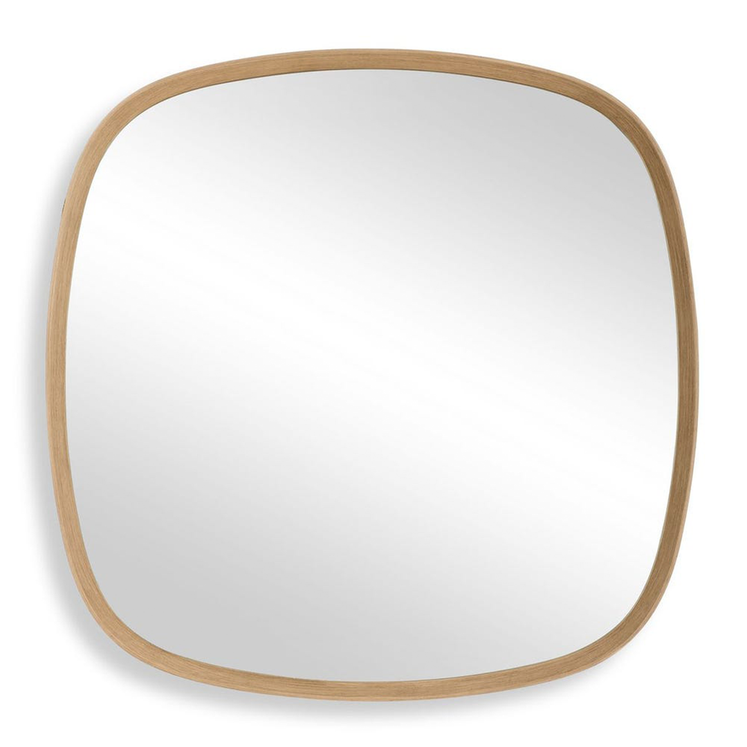 Mari Mirror