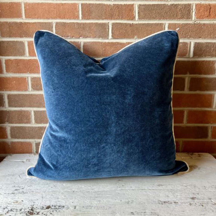 22" X 22" Pillow