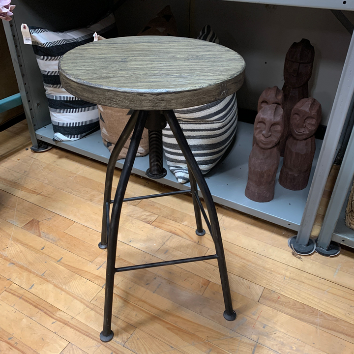 Dolly Pub Stool