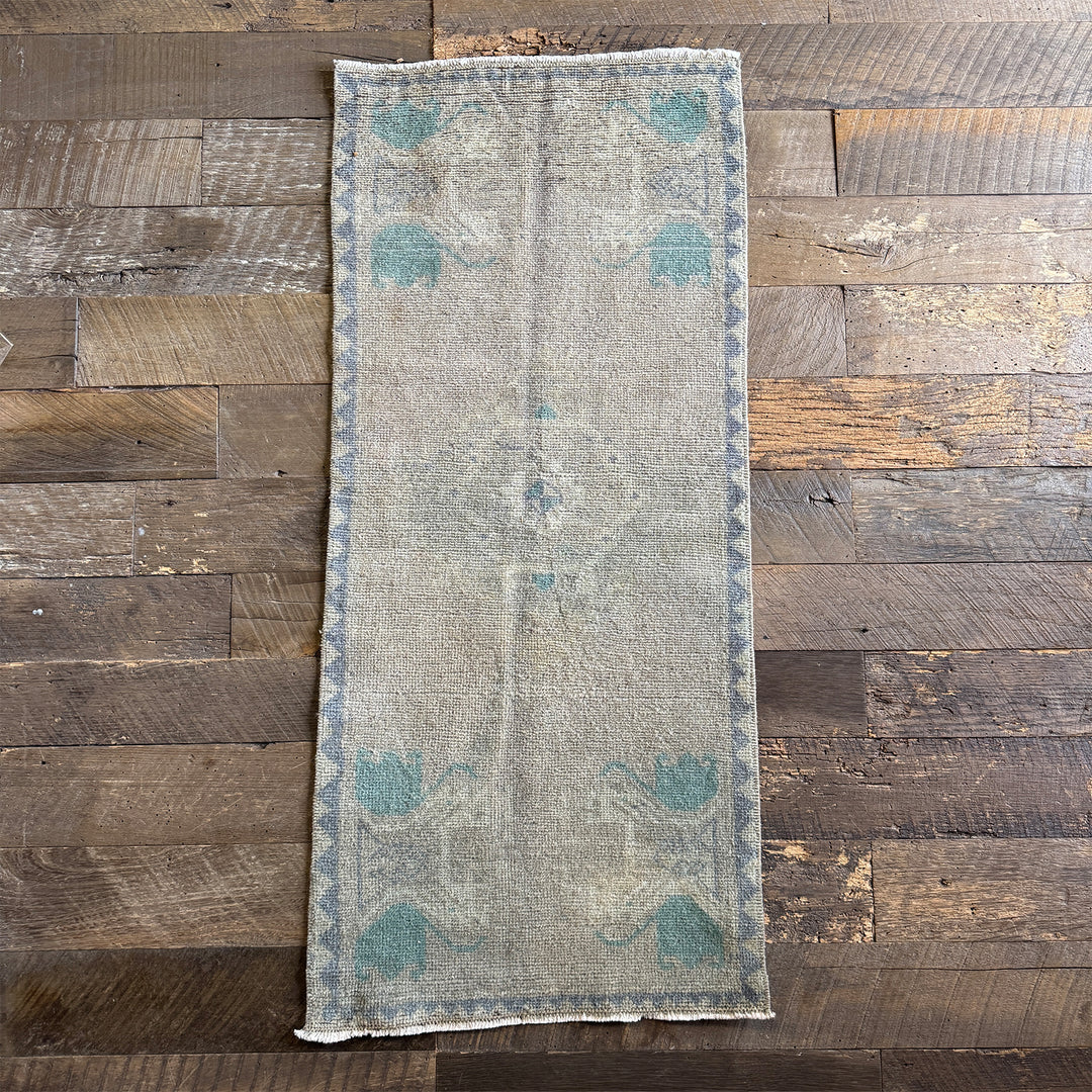 Vintage Rug No. 11