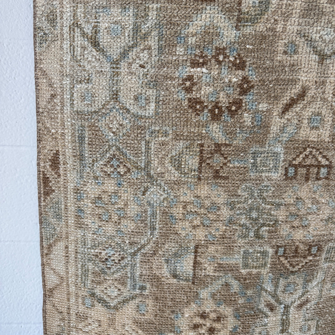 Vintage Rug No. 32