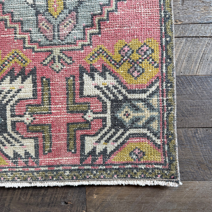 Vintage Rug No. 40