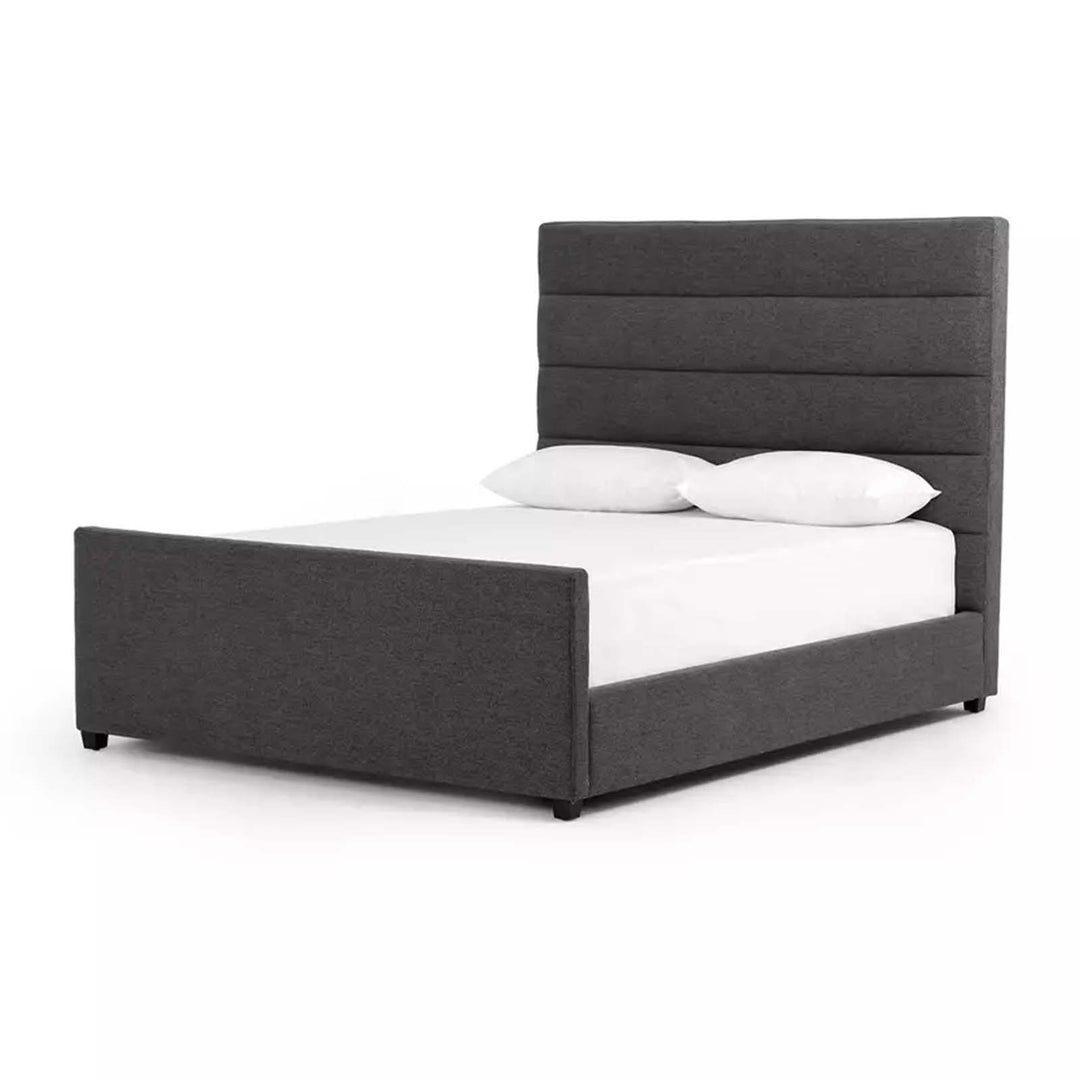 Daphne Bed