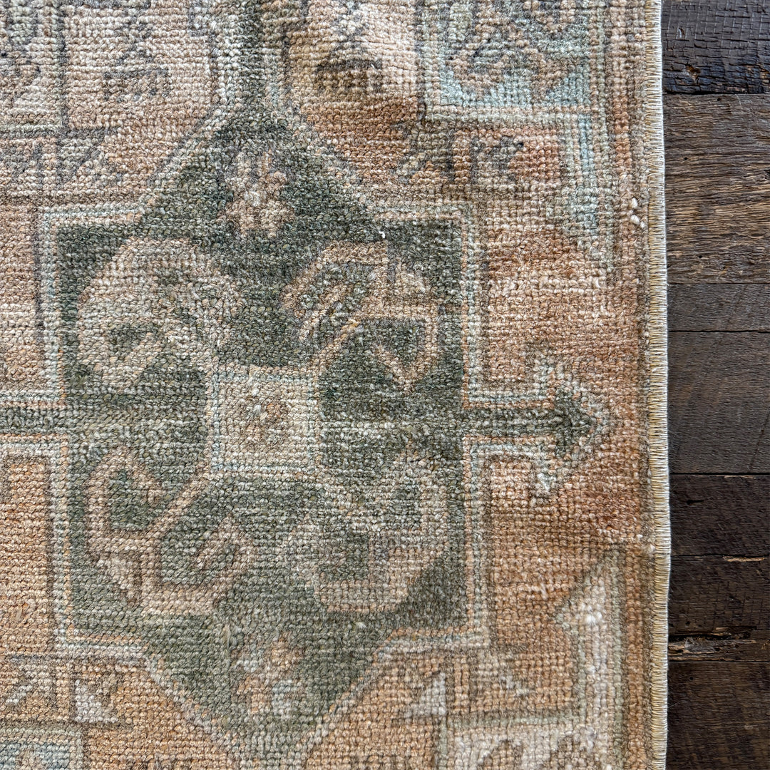 Vintage Rug No. 83