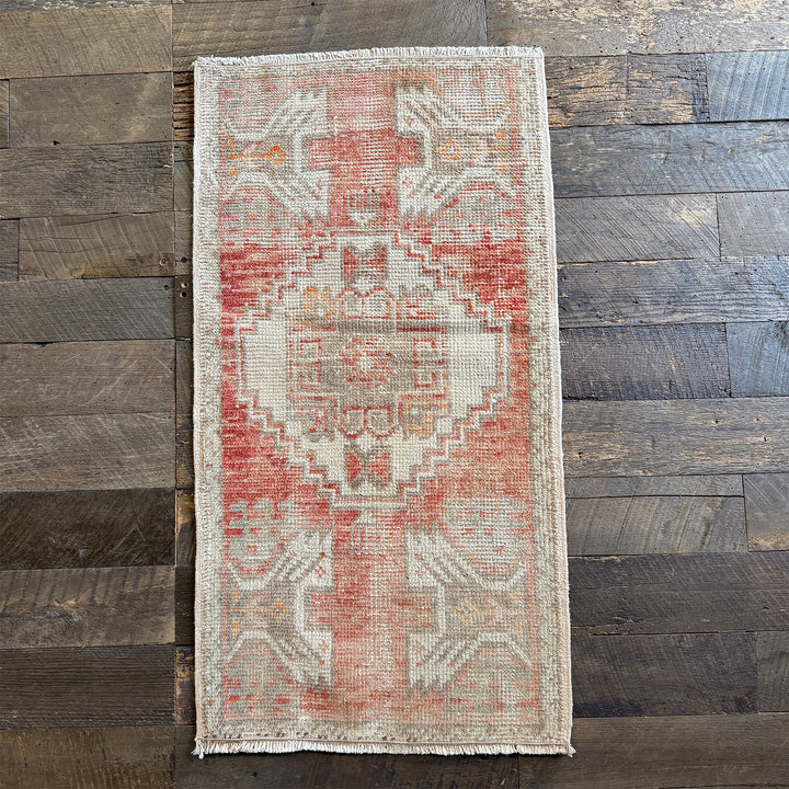 Vintage Rug No. 89