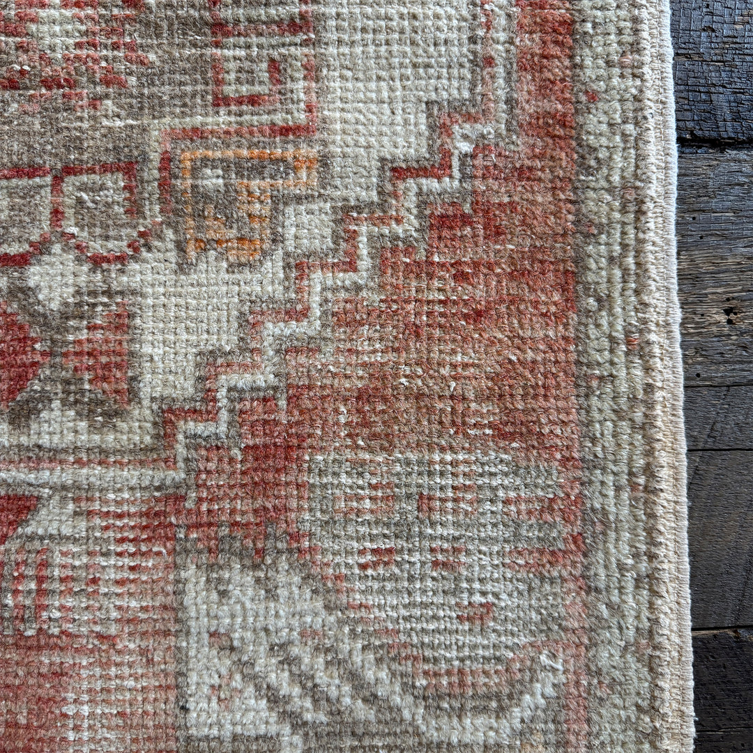 Vintage Rug No. 89