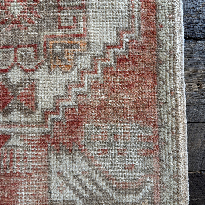 Vintage Rug No. 89