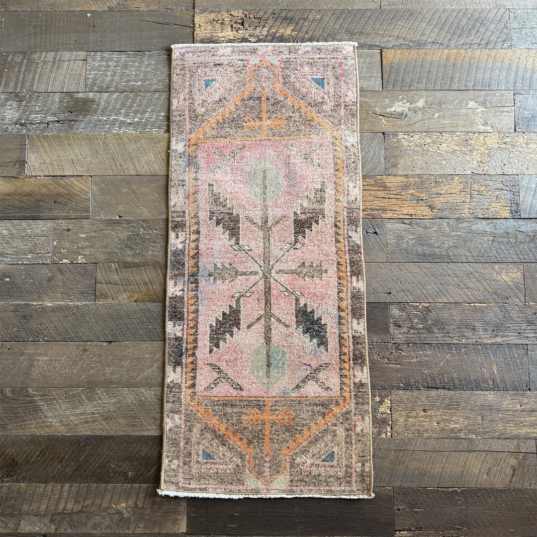 Vintage Rug No. 107