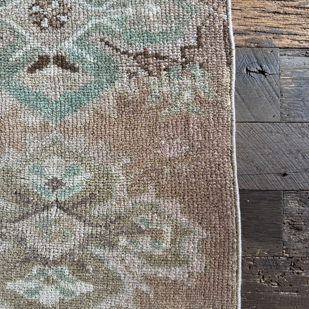 Vintage Rug No. 100