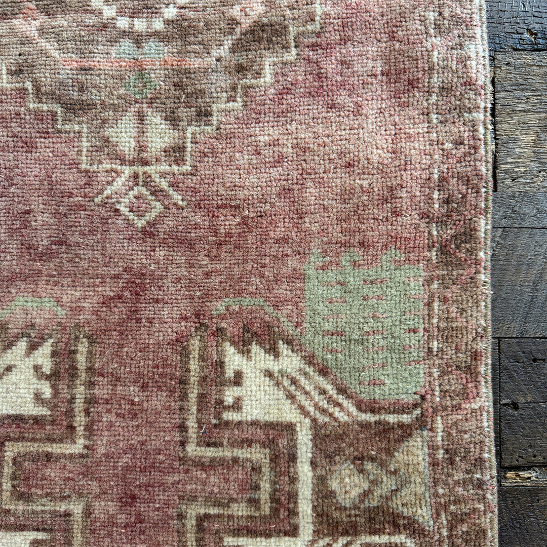 Vintage Rug No. 91