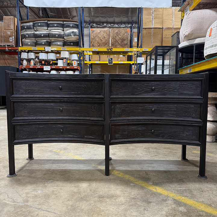 Arma Double Crescent Chest