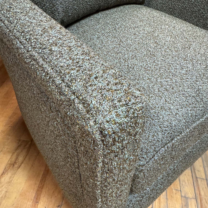 Aura Swivel Chair