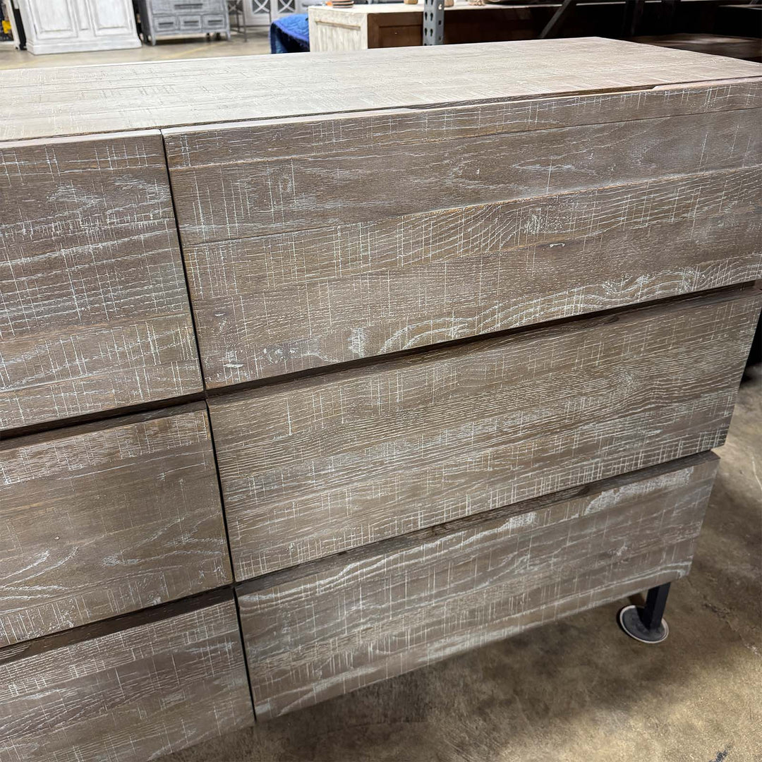 Belson Dresser