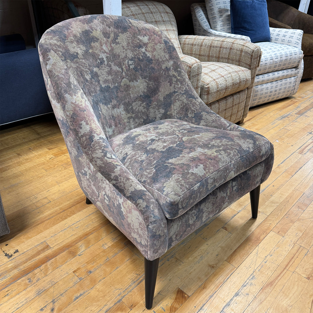 Faye Chair