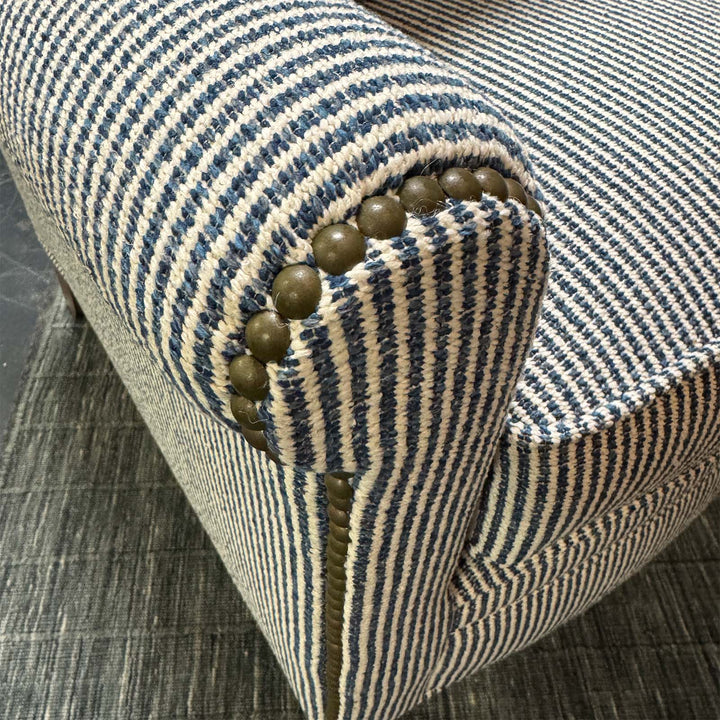 Gus Chair