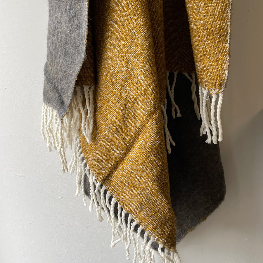 Grant Throw - Ochre