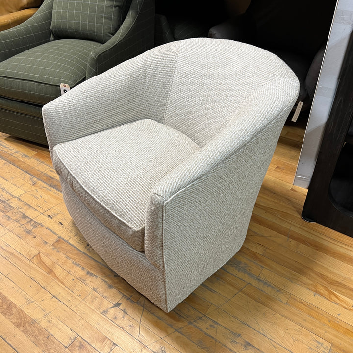 Krew Swivel Glider