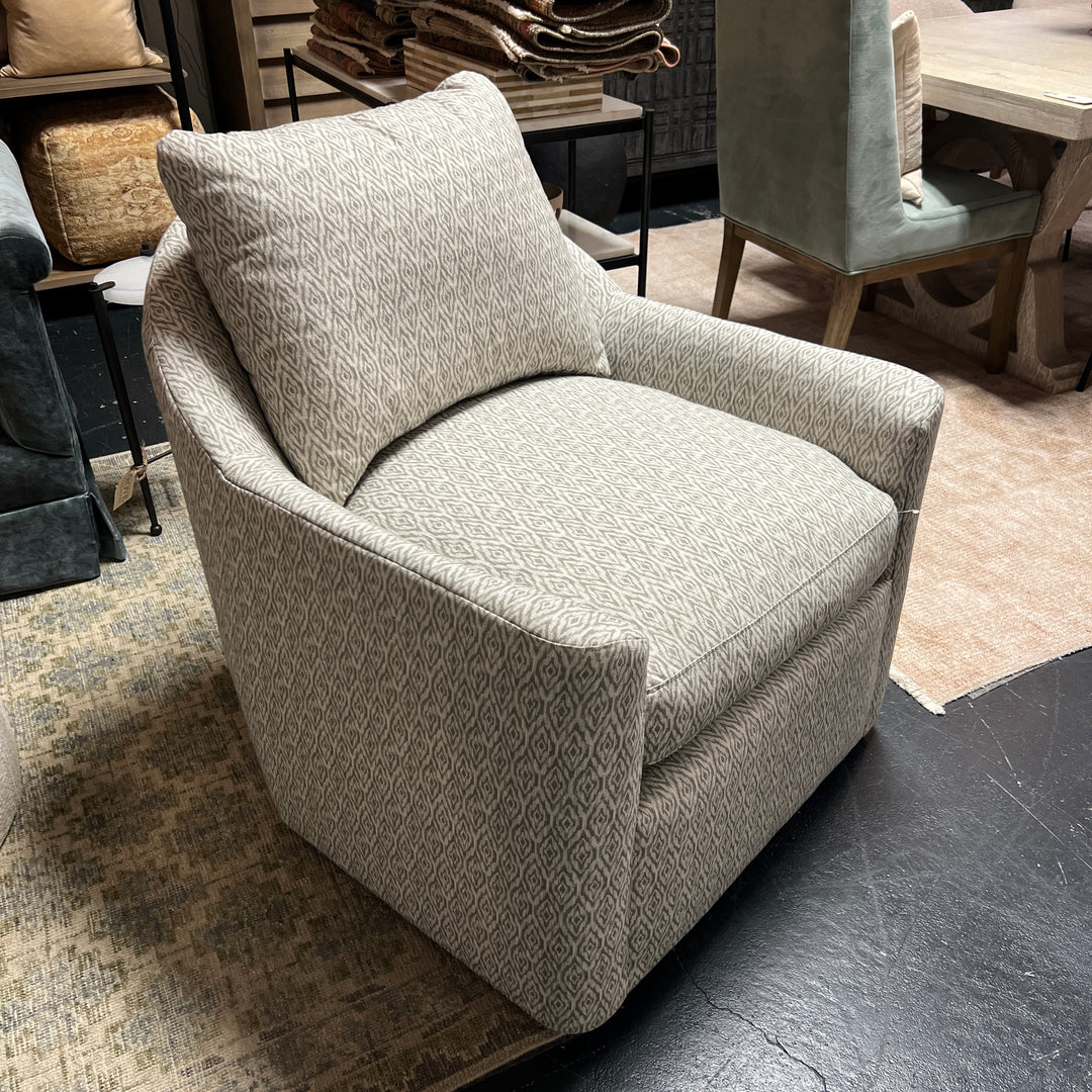 Laya Swivel Chair