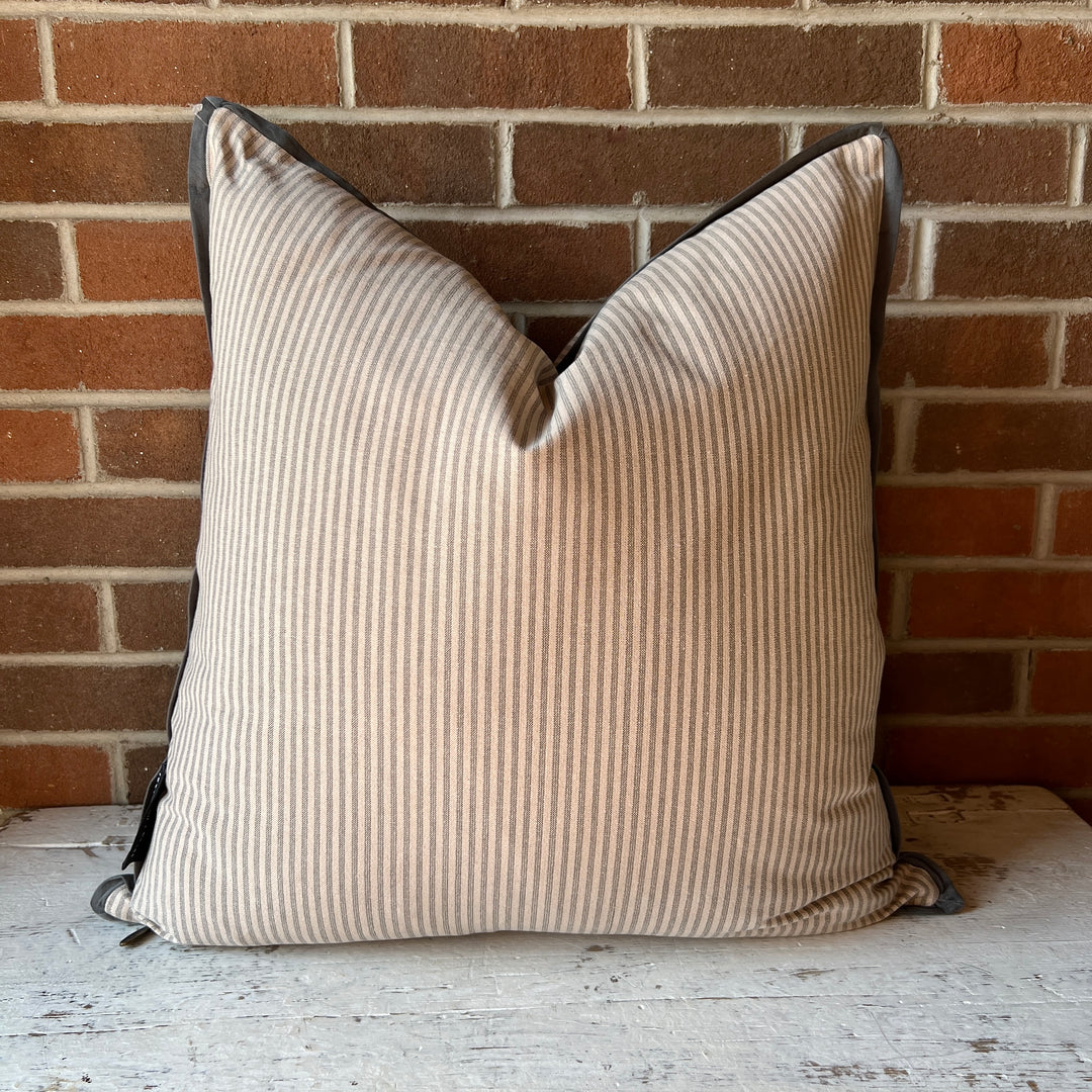 22" x 22" Pillow
