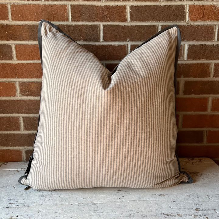 22" x 22" Pillow