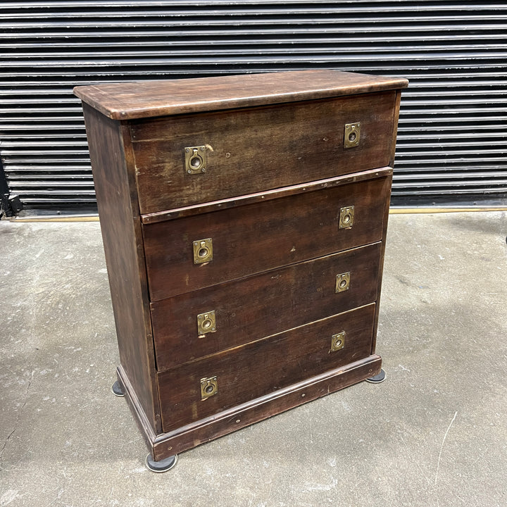 Vintage Chest #609