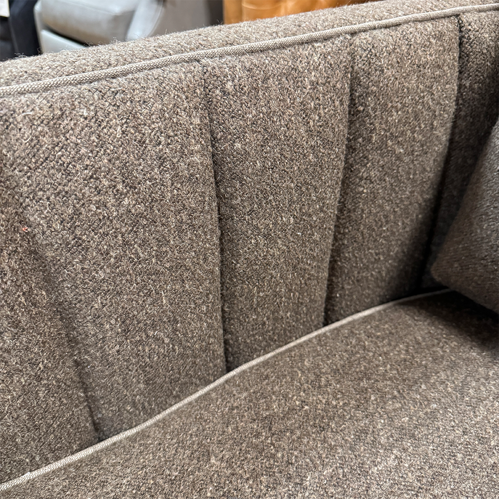 Kitt Swivel Chair