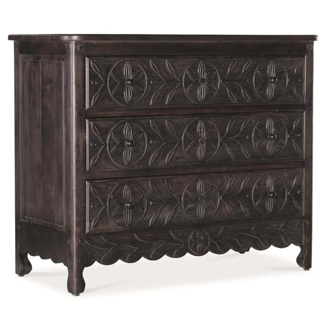 Nakita Chest