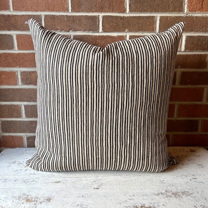 22" x 22" Pillow