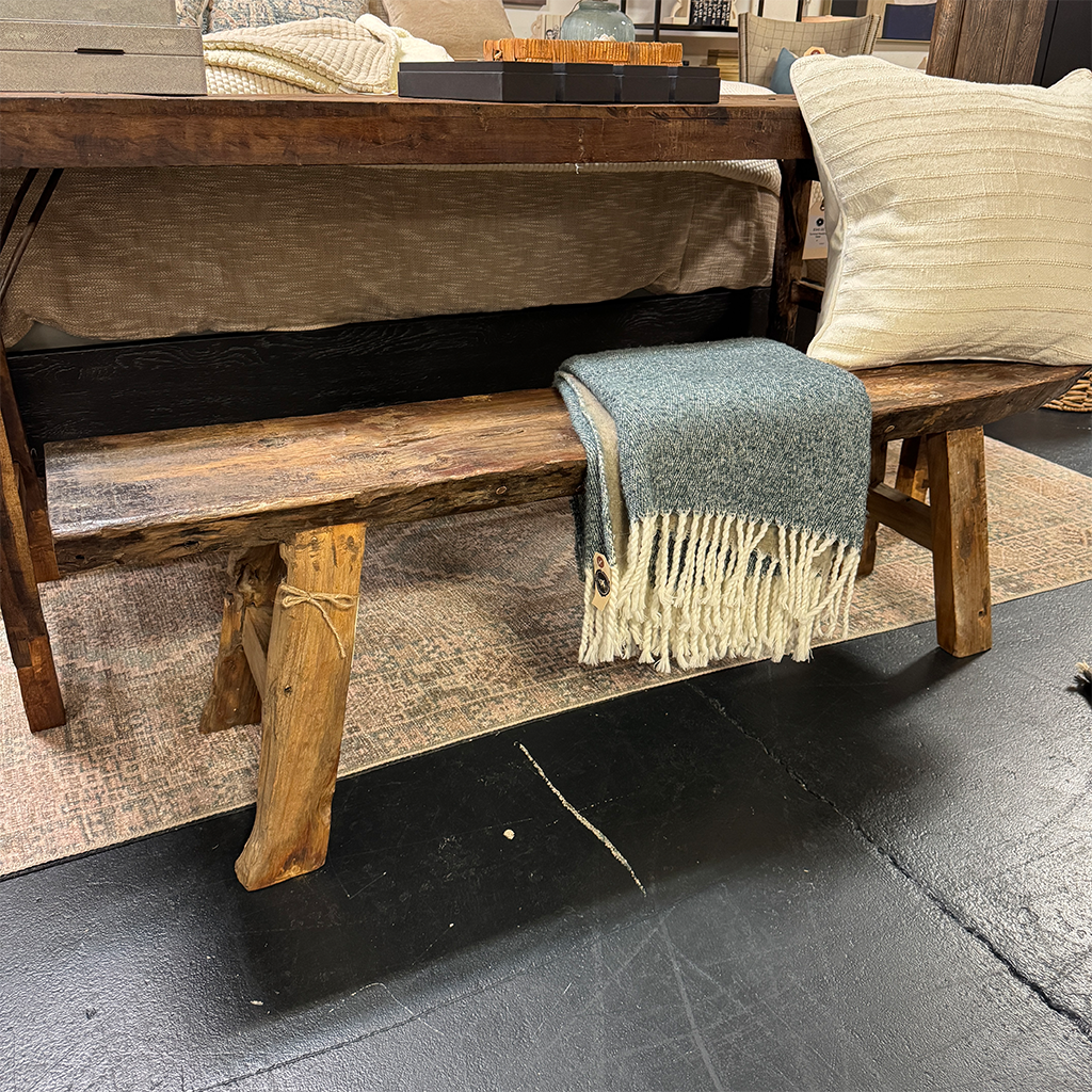 Puglia Bench