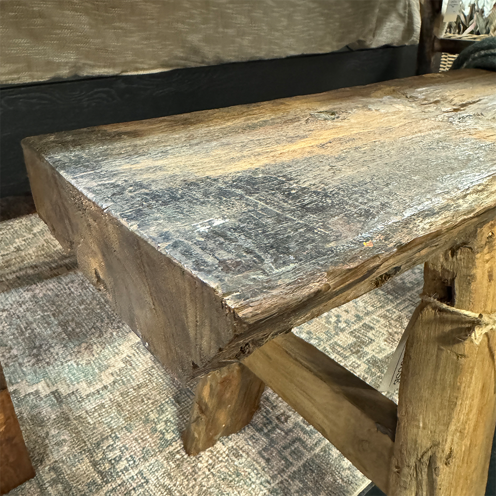 Puglia Bench