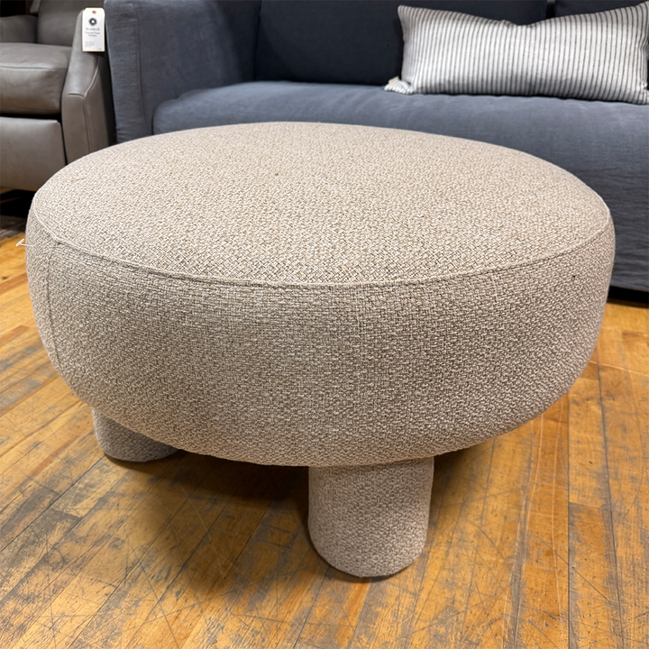 Welly 31" Ottoman