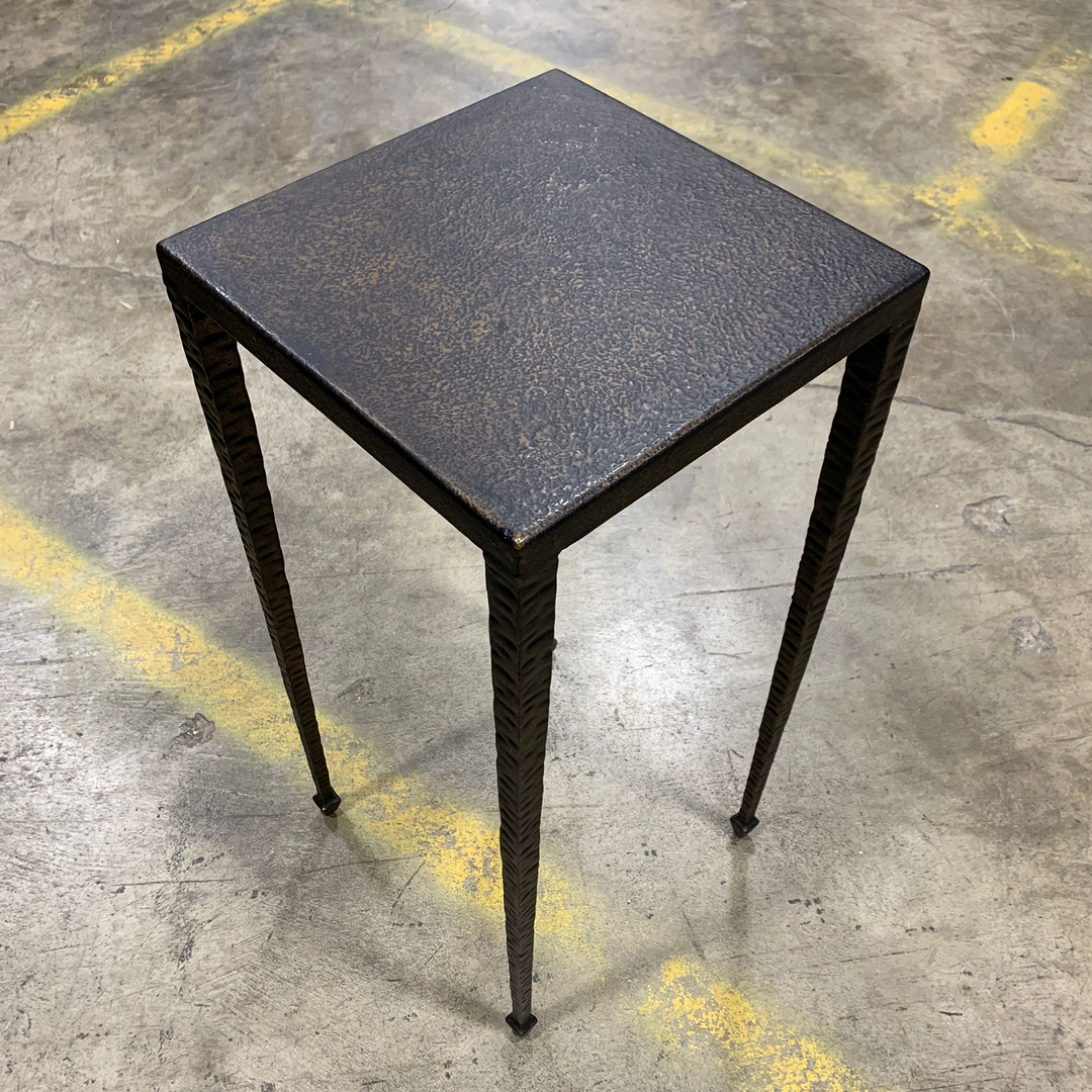 Calvin Martini Table