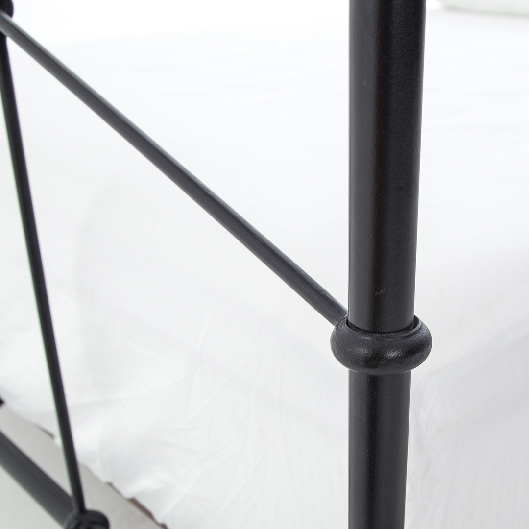 Casey Bed