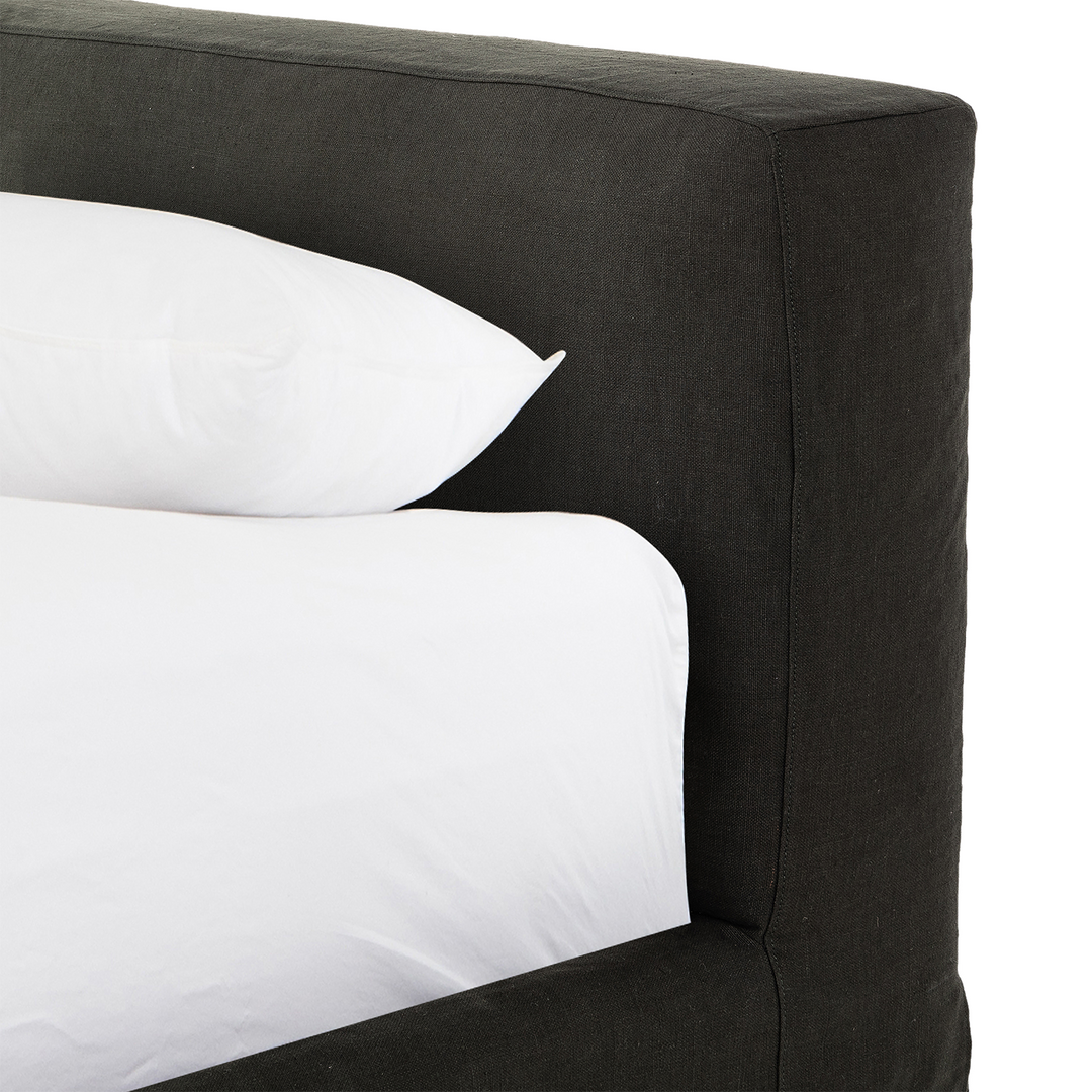 Povera Slipcover Bed