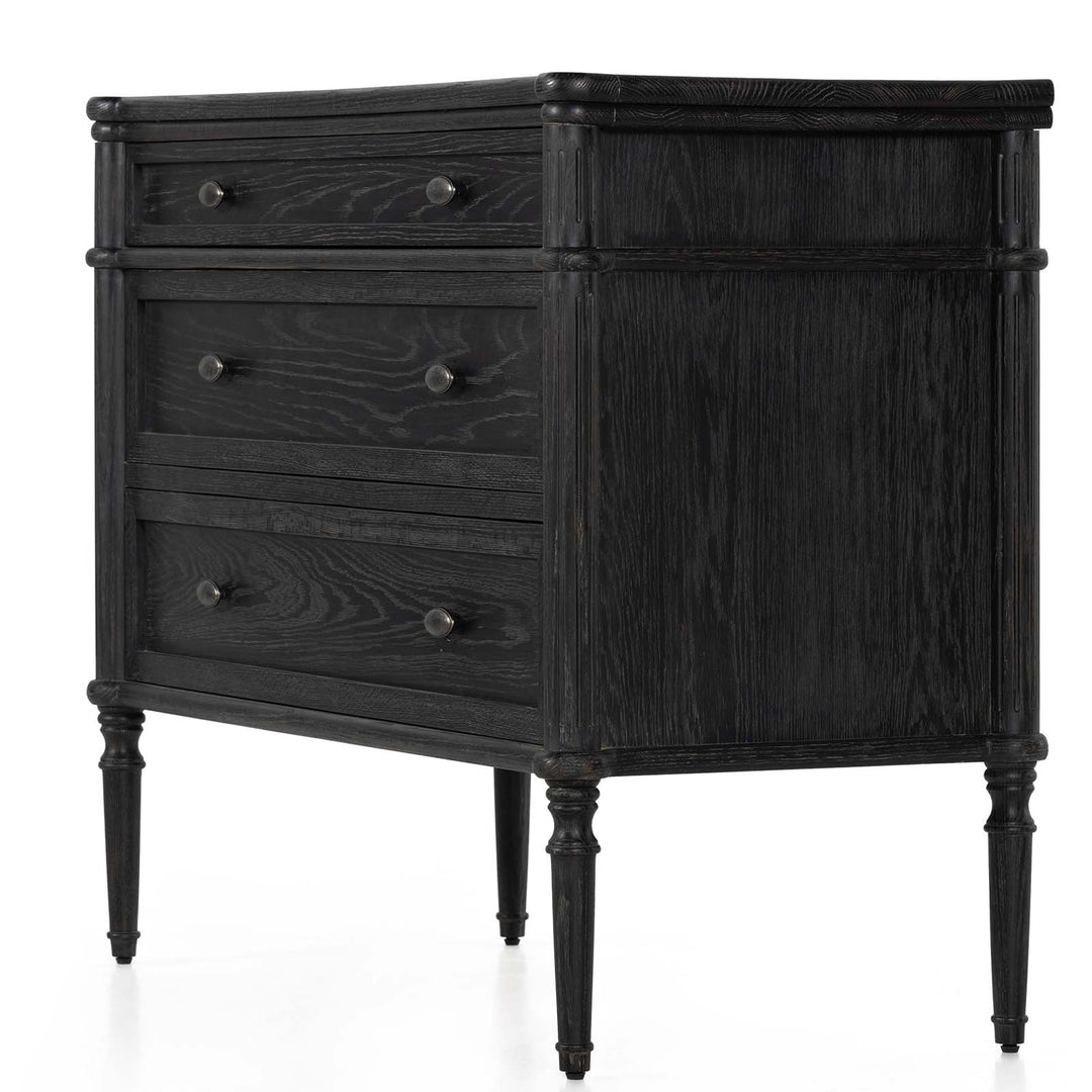 Xenia Chest