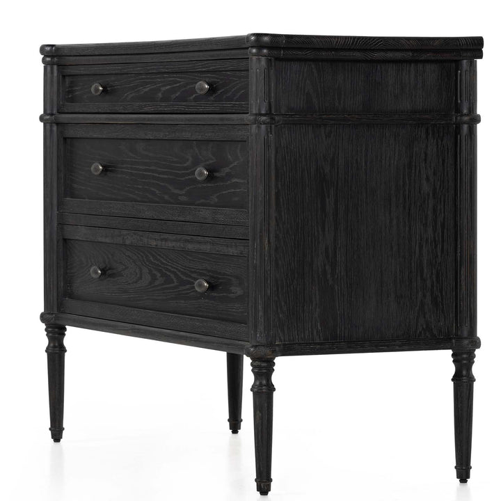 Xenia Chest