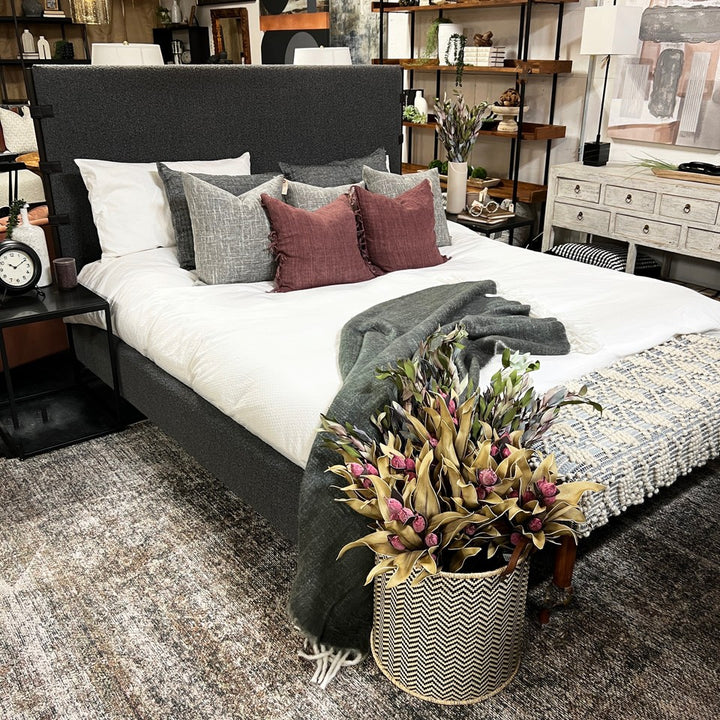 Andrew Bed